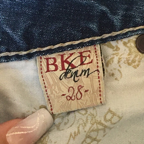 Bkedreams Madisom - blue jean shorts - size 28 - Picture 4 of 4